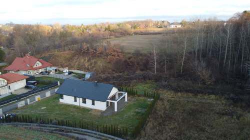 Dom, Dys, 1000 m2 działki,