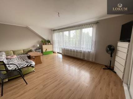 DOM NA SPRZEDAŻ KONRADÓW
