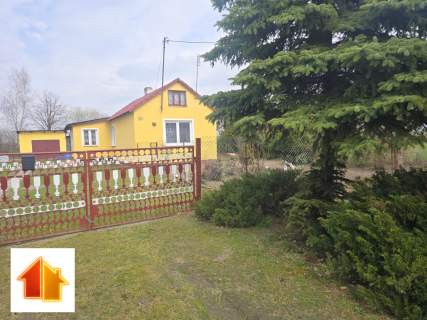 Zadbany domek w cichej okolicy