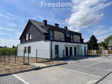 Mieszkanie z balkonem i własnym ogrodem 