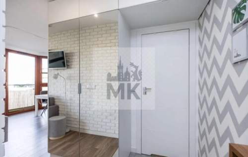 Studio z balkonem do wejścia, 2017 r.