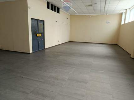 Budynek handlowo usługowy