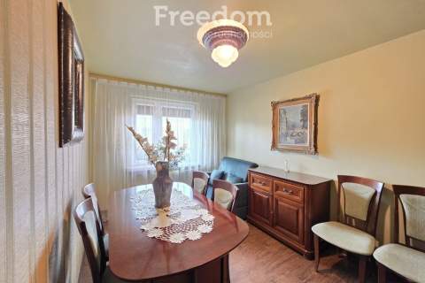Eleganckie 3 pokoje 58 m loggia 2 piętro