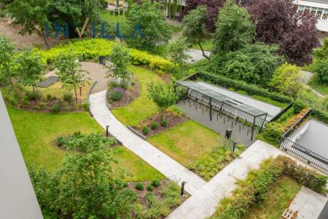 Apartament w stylu francuskim blisko morza