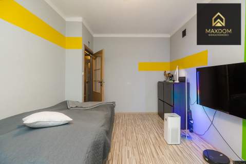 Połowa domu 4 pokoje taras/ 6820zł/m2