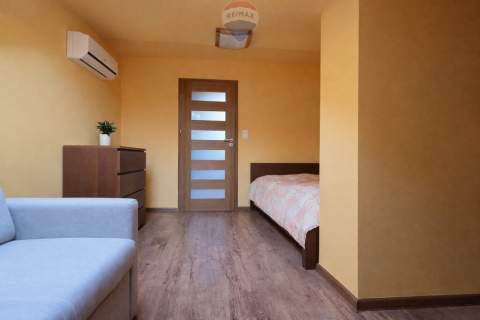 Rodzinny apartament w lesie nad Bałtykiem