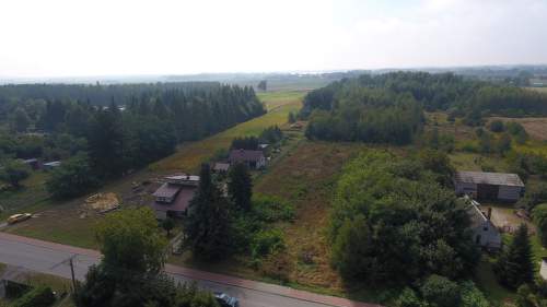 Piękna działka w pobliżu jeziora