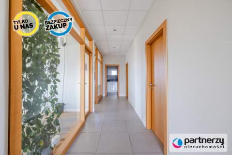 Obiekt produkcyjno  magazynowy z zapleczem biurowym