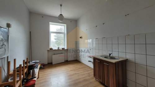 Obiekt komercyjny 1291m2/Działka 49arów