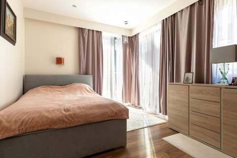 Dom z basenem w Łomiankach, 5 pokoi, działka 799m2