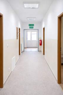 Lokal użytkowy na sprzedaż, 400 m2, Zarzecze