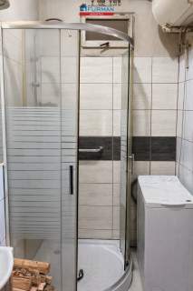 Mieszkanie w kamienicy 3 pokoje parter remont