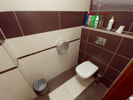 Biuro 48m2, wysoki standard - Podzamcze