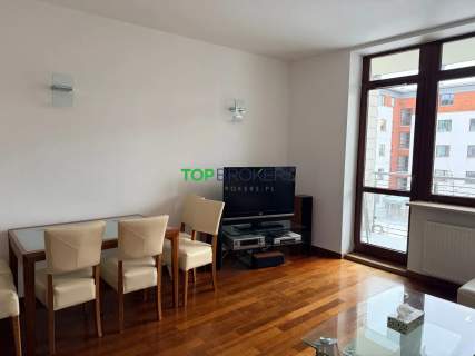 Komfortowe 3 pokoje z osobną kuchnią, balkon