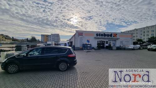 Obiekt handlowy w Ełku