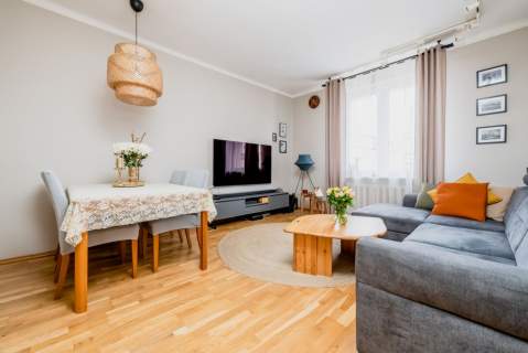 ul.Sienkiewicza 3 pokoje 65 m Centrum 