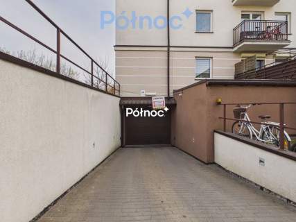 Garaż, stanowisko postojowe, Ełk Mickiewicza 37C