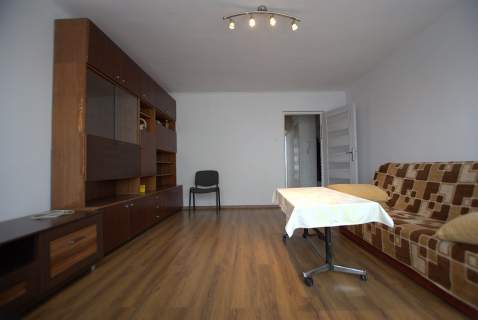 2 pokoje, widna kuchnia, balkon, winda