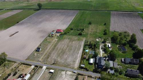 Duża działka budowlana nad rzeką godzinę od Łodzi