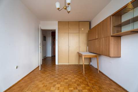 2 pok kuch z oknem, piętro9, widok, parking, Metro