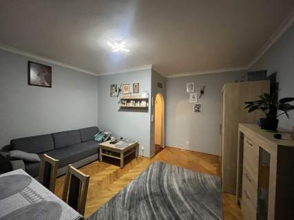 Kraśnik fabryczny - kawalerka- 34m2 - 220.000zł