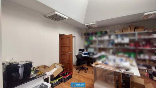 Lokal handlowo-usługowy 100 m2 parter