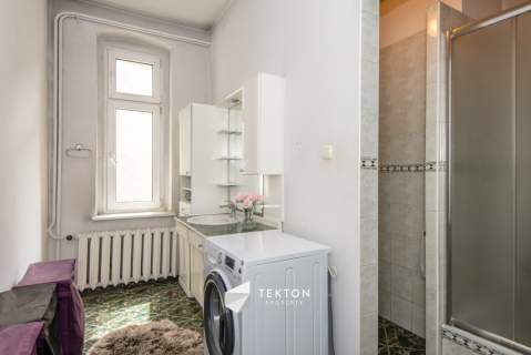 centrum Poznania 100 m w kamienicy, Półwiejska