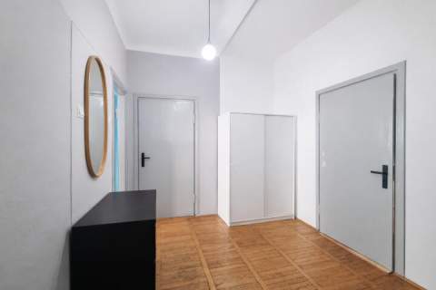 Stare Miasto 62,44 m2 balkon zamykany parking