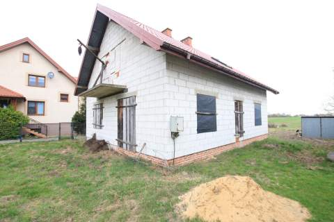 Dom stan surowym wszystkie media Lisów g. Lubartów