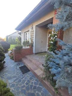 Dom parter z uzyt. Poddaszem o pow. 119m2, Kalisz