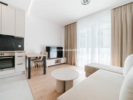 2 POK OK 35,4 M2 BLISKO CENTRUM Z DUŻYM BALKONEM