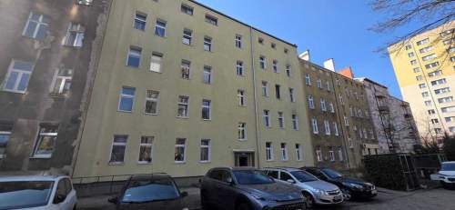 Dwa pokoje w centrum z dużym balkonem