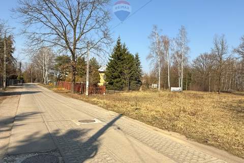 Milanówek ul. Wojska Polskiego 1428 m