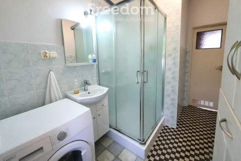 Dom 120 m2, fotowoltaika, garaż, 5 pokoi