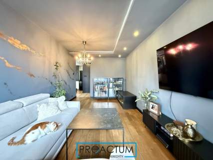 44 m2, 2 pokoje, loggia, winda, blisko starówki 