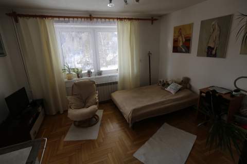 Dom 3 kondygnacyjny z ogrodem i garażem