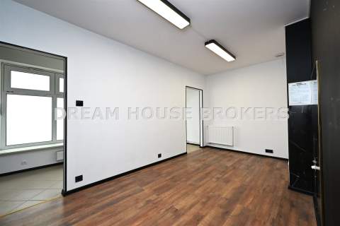 Lokal Biurowo-Usługowy przy ul. Rejtana, 105 m2