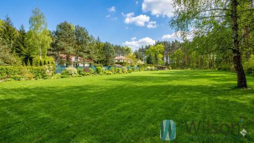 Działka 9130 m2 zabudowana domem 156 m2