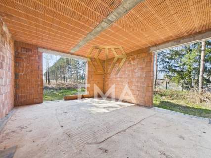 Dom 130 m z dużą działką   Latosówka