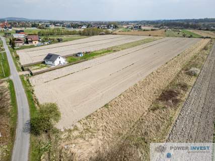Działka budowlana 800 m   Kossowa płaska