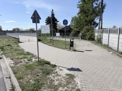 Leszno - ul. Okrężna - działka pod działalność - pow. 1221 m
