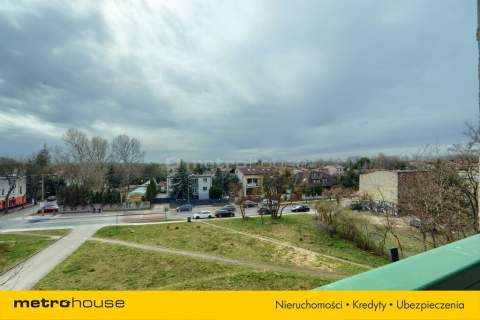 Ustawne mieszkanie z dużym balkonem na Chojnach