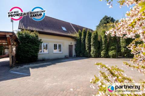 Funkcjonalny dom szeregowy- Gdańsk Siedlce