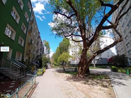 Rozkładowe mieszkanie pod wynajem 5 min do metra 