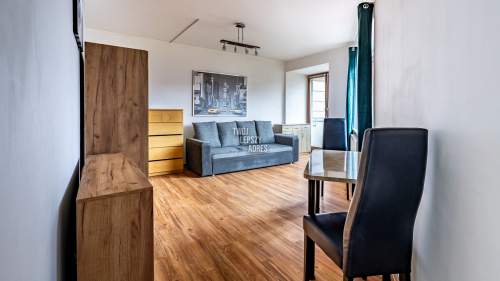 KAWALERKA Z BALKONEM 33 M PET FRIENDLY