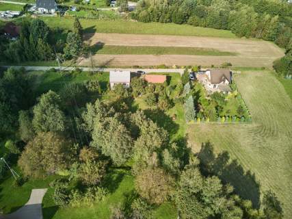 870 PUM, Siercza 500m od szkoły.