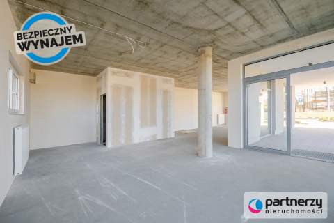 Lokal 83m2. Duże witryny 2 wejscia 