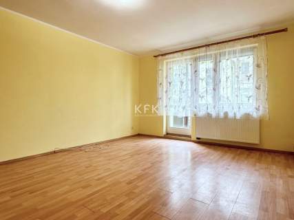 Wysoki Parter Balkon Teren Zamknięty BliskoCentrum