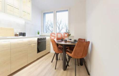 Po remoncie Balkon, widok na Park, 3 niezależne pokoje