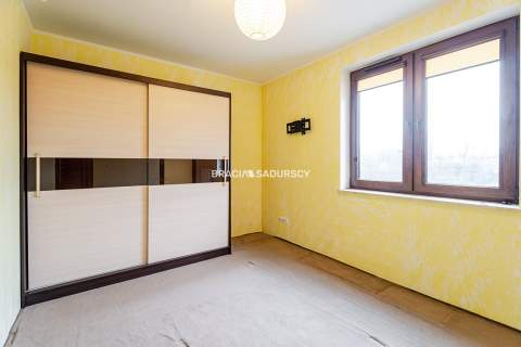 3pok do remontu/ul.Na Zakolu wisły/ duzy balkon